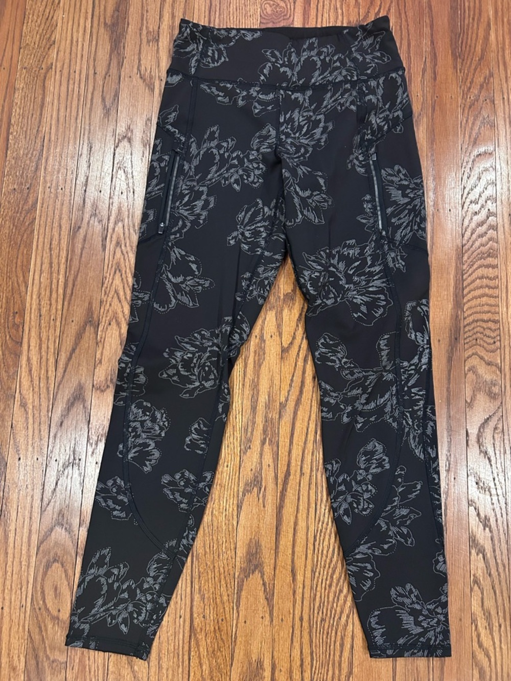 Athleta Black Floral-Print High-Rise Leggings